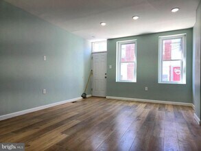 1833 McClellan St in Philadelphia, PA - Building Photo - Building Photo