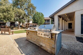 The Crosby in Fort Worth, TX - Building Photo - Building Photo