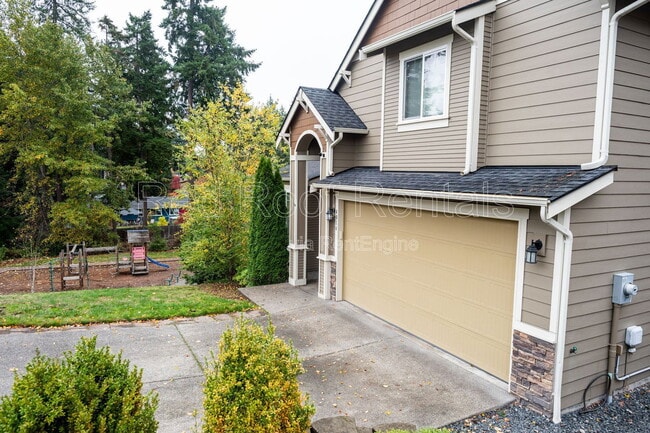 4014 203rd St Ct E in Spanaway, WA - Building Photo - Building Photo