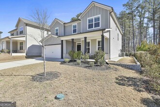 133 Vivian Ln in Peachtree City, GA - Building Photo - Building Photo