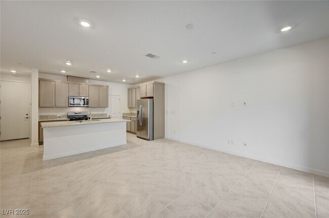 2544 Vandra St in Las Vegas, NV - Building Photo - Building Photo