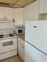 7178 Golf Colony Ct in Greenacres, FL - Building Photo - Building Photo