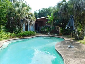 10515 NW 161st St in Alachua, FL - Building Photo - Building Photo