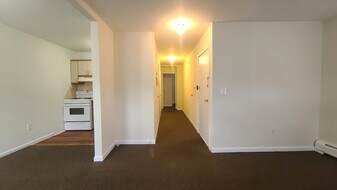 77 Colgate St, Unit 2 in Jersey City, NJ - Building Photo