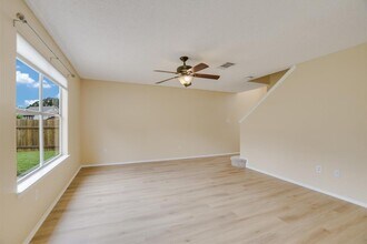 13819 Lothian Dr in Pflugerville, TX - Building Photo - Building Photo