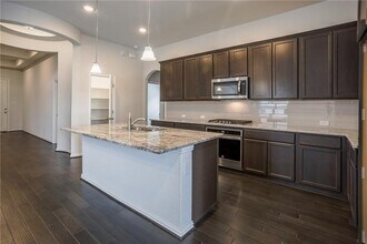 2020 Bearcreek Dr in Leander, TX - Building Photo - Building Photo
