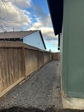 61383 Kobe St in Bend, OR - Building Photo - Building Photo
