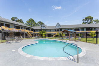 Stonegate Apartments in Lafayette, LA - Foto de edificio - Building Photo