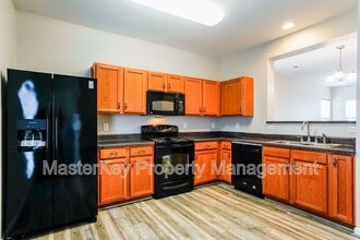 1640 Extine Ln in Raleigh, NC - Building Photo - Building Photo