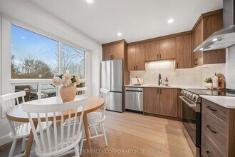 135 Belmont Dr in London, ON - Building Photo - Building Photo