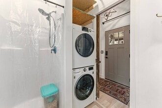 264 Lake St in Haddonfield, NJ - Building Photo - Building Photo