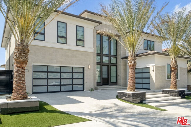 20188 Marlow Ln in Los Angeles, CA - Building Photo - Building Photo