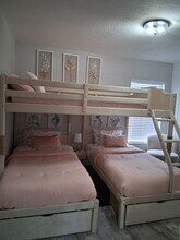 4624 Cumbrian Lakes Dr in Kissimmee, FL - Foto de edificio - Building Photo