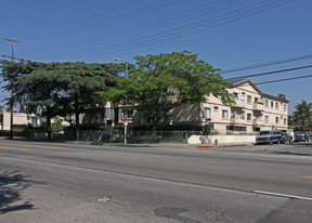 14905 Roscoe Blvd in Panorama City, CA - Building Photo