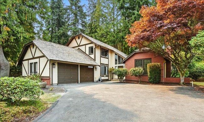 property at 15026 62nd Ave W