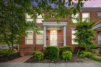 806 Manteo St in Norfolk, VA - Building Photo - Building Photo