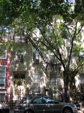 55 Saint Marks Pl in Brooklyn, NY - Building Photo - Building Photo