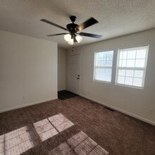 7270 Pea Ridge Rd in Hillsboro, OH - Building Photo - Building Photo