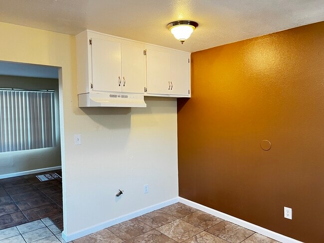 21917 Dracaea Ave, Unit #3 in Moreno Valley, CA - Building Photo - Building Photo