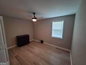 1559 Alma St SW in Atlanta, GA - Building Photo - Building Photo
