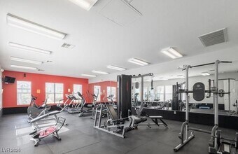 6955 N Durango Dr in Las Vegas, NV - Building Photo - Building Photo
