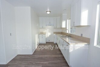 58 Comstock Dr in Ventura, CA - Building Photo - Building Photo