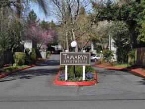 Tamaryn Apartments in Tigard, OR - Building Photo - Building Photo