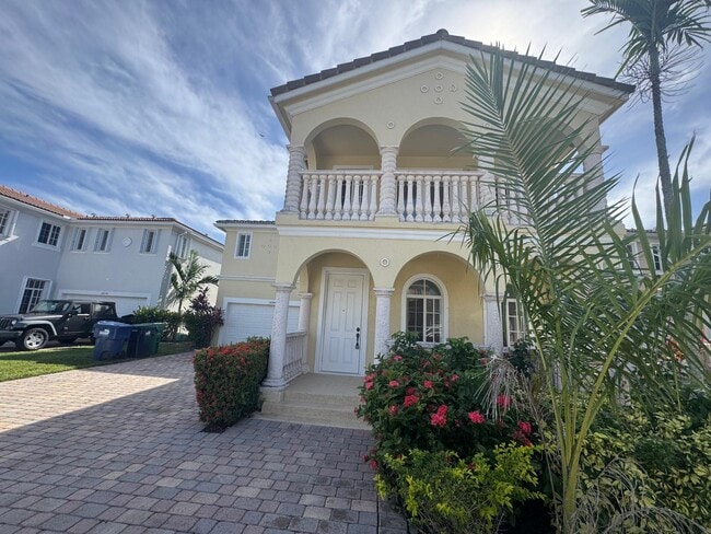 14044 SW 276th Way in Homestead, FL - Building Photo - Building Photo