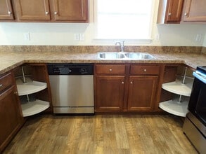 256 Wildflower Dr in East Earl, PA - Building Photo - Building Photo