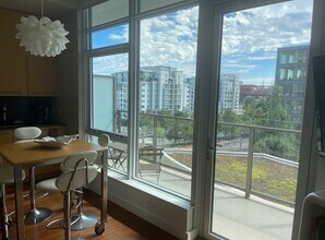 949 NW Overton St, Unit 607 in Portland, OR - Foto de edificio - Building Photo