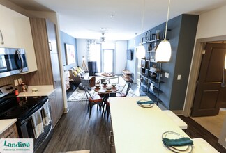 930 Howell Mill Rd in Atlanta, GA - Building Photo - Building Photo