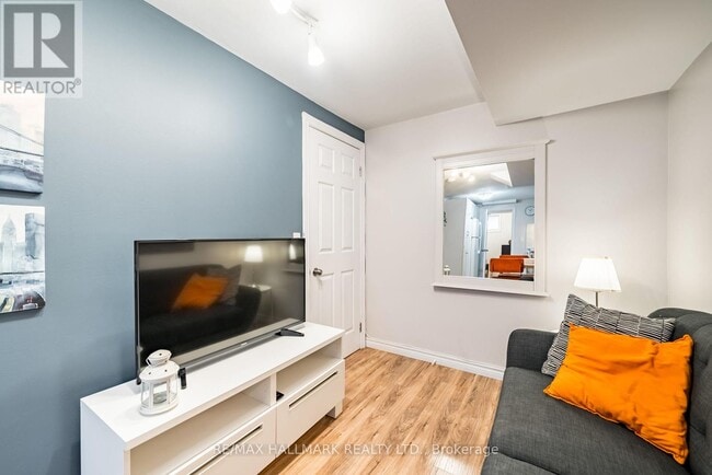 14 Innes Ave in Toronto, ON - Building Photo - Building Photo