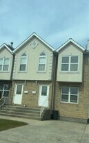 150 Jefferson Ave in Mineola, NY - Building Photo