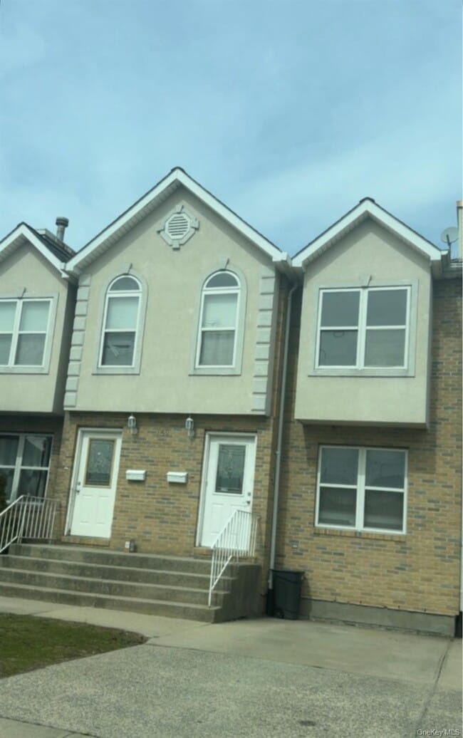 property at 150 Jefferson Ave