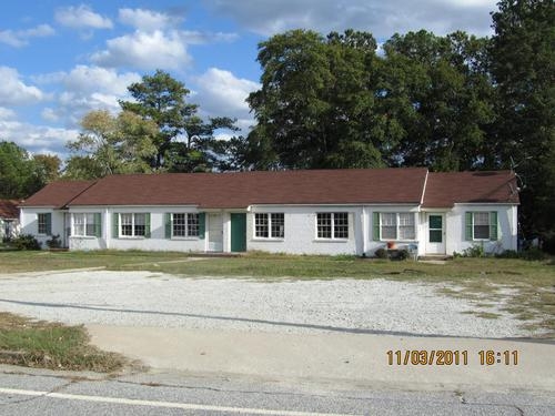 430 Elm St in Elberton, GA - Building Photo - Building Photo