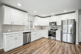 14337 100th Ave SE in Yelm, WA - Building Photo - Building Photo