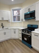 5617 S Laflin St in Chicago, IL - Building Photo - Building Photo