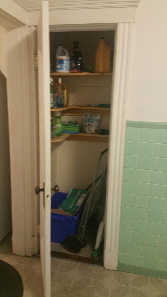 10 Fairbanks St, Unit 3 in Brookline, MA - Building Photo - Building Photo