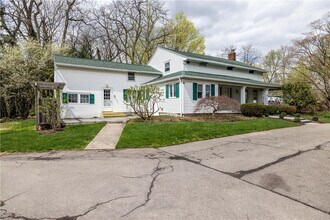 1253 Fairport Rd in Fairport, NY - Building Photo - Building Photo