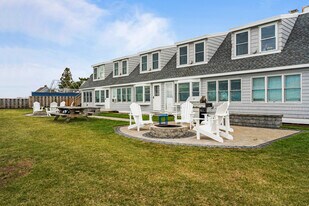 Sea Village in Stonington, CT - Building Photo