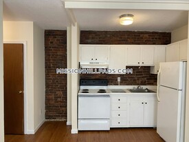 47 Huntington Ave, Unit 2 Apartamentos