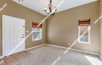 2157 Deer Trail Loop in Rio Rancho, NM - Building Photo - Building Photo
