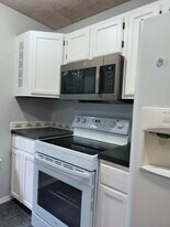 35 Dellforest Ct in Spring, TX - Building Photo