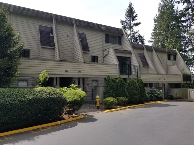 8845 166th Ave NE, Unit B204