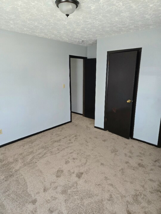 270 Washington Blvd in Youngstown, OH - Building Photo