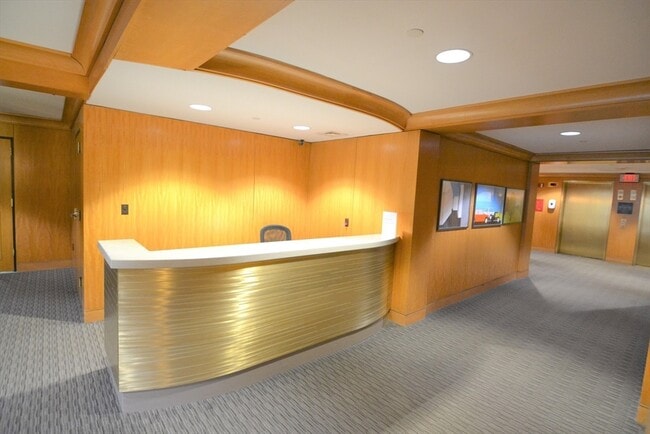 75 Peterborough St in Boston, MA - Building Photo - Building Photo