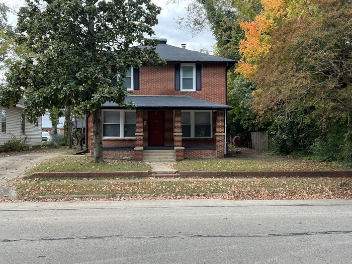 609 Hamilton St in Roanoke Rapids, NC - Building Photo