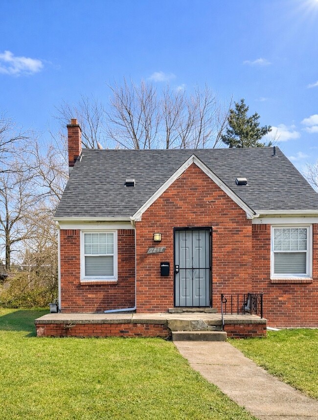 property at 14274 Kilbourne Ave