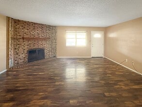 413 W Kiowa Ave in Hobbs, NM - Building Photo - Building Photo