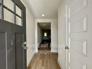 732 Abigail Aly in San Antonio, TX - Building Photo - Building Photo